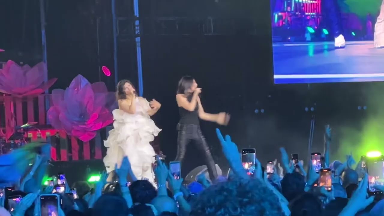 18.06.25 - Elisa live with Giorgia : TOGETHER