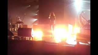 iamamiwhoami - drops (live @ FreeFormFestival 2012)