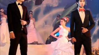 Hoang Yen In Wedding Dress , Tuan Ha Lans Chuyen Cua Toc Show 452011