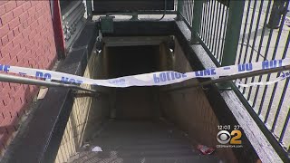 Stabbing At Bronx Subway Station