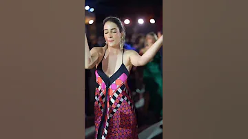 رقصها رقص الطبقة الهاي عمرو دياب Shorts 
