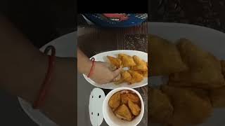 samosachickensamosachickenchickenrecipefoodshortsfeedshortsvideoshortviralviralshort