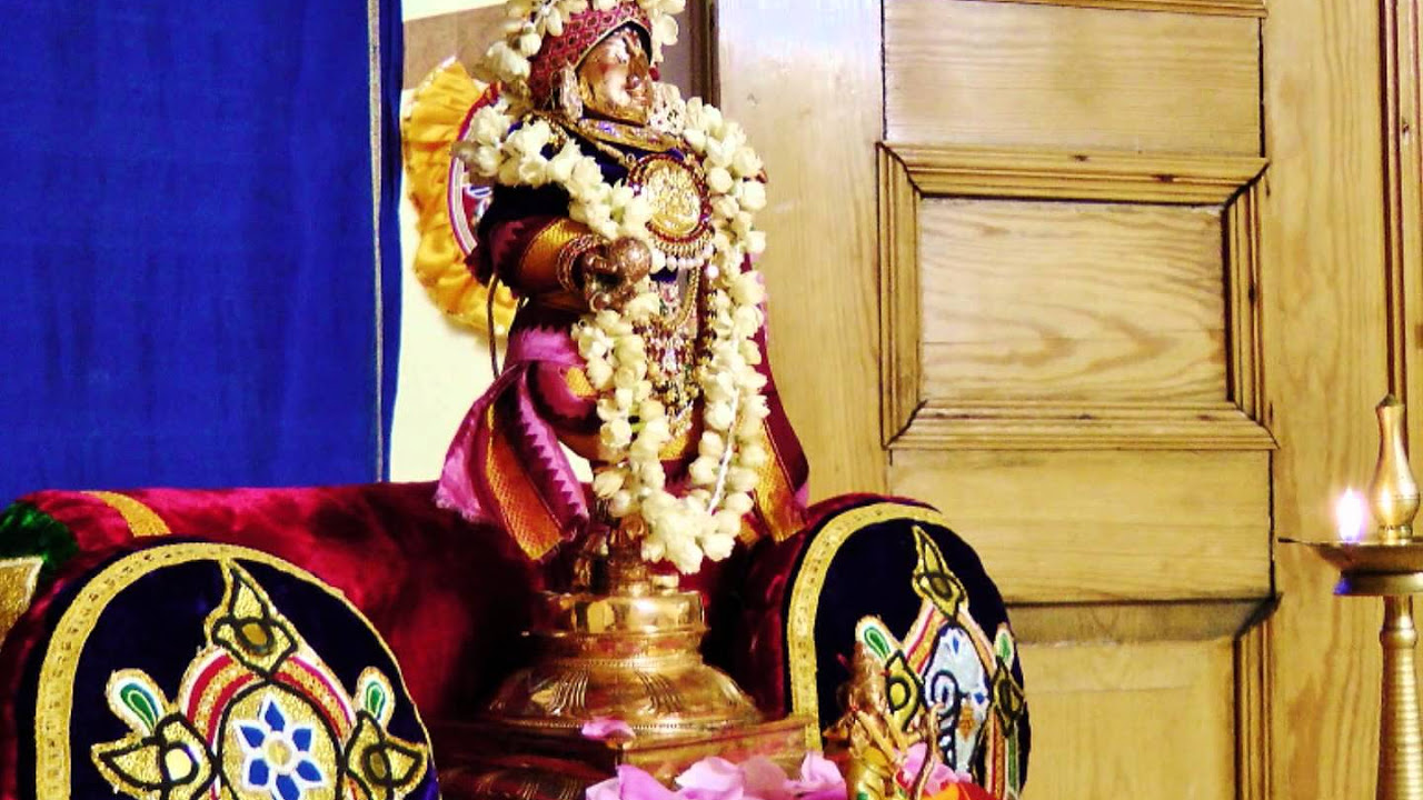 Pasuram Hymn from 4000 Divyaprabandham Thirumozhi   Vennai Vizhungi Verungkala Periazhwar