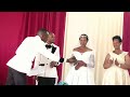 NYUMA YIGIHE KININI BATECYEREJE BWABUKWE  BURATASHYE IMANA IRANSHOBOYE!!