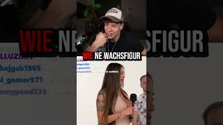 Sie sieht aus wie ne Wachsfigur 😂 #marcoscm #streamerclips #twitch #twitchstreamer