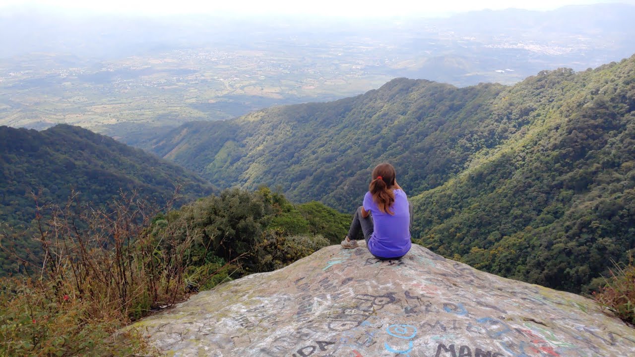 La famosa piedrona /volcan suchitan/jutiapa/guatemala