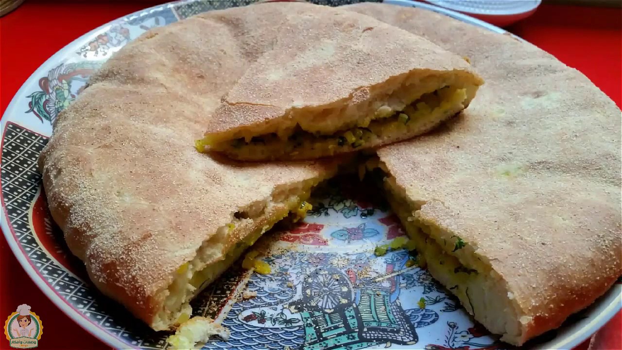 خبزة بالشحمة في الفرن  شهية جدا  بسيطة و سهلة في التحضير خبزة الشحمة