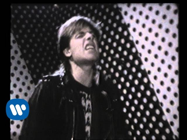 Watch Nikolaj & Piloterne - Du Er Min (Official Music Video) on YouTube Watch Nikolaj & Piloterne - Du Er Min (Official Music Video) on YouTube