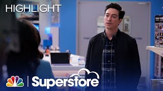 Jonah Stuns Amy with a Surprise Decision - Superstore