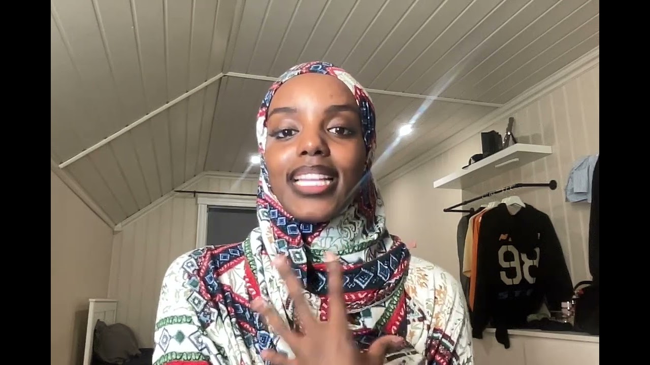 naagnool hijab maa kuso laabtay?