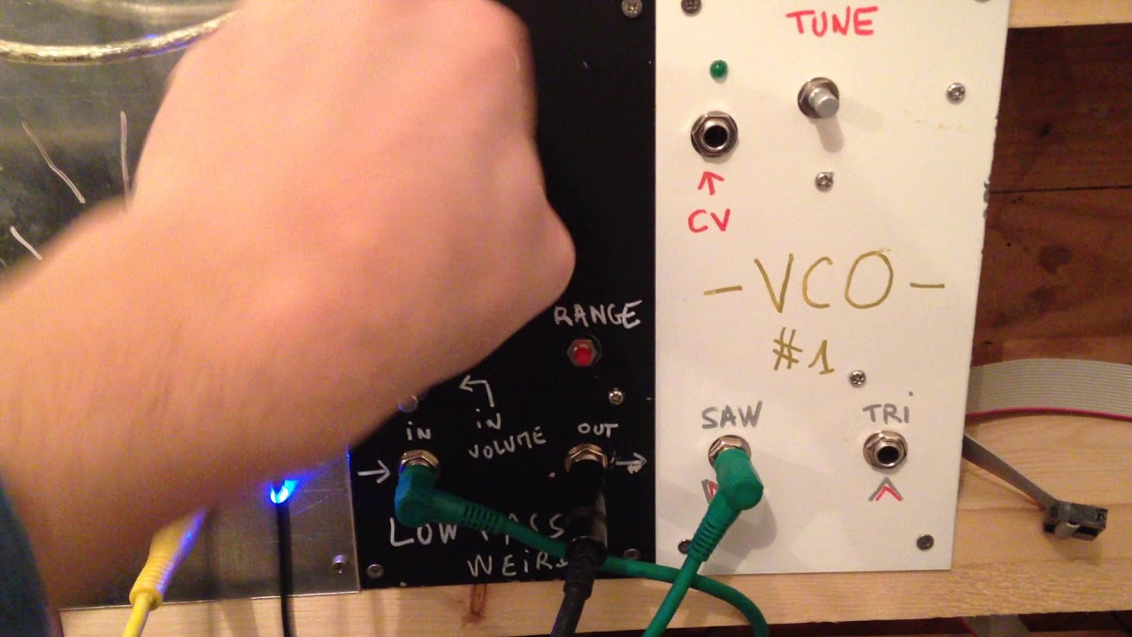 DIY cem3340-based VCO test - YouTube
