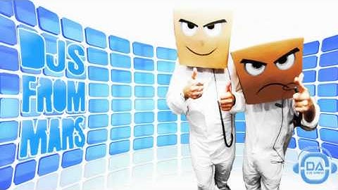 David Guetta vs Avicii   Where Them Levels At "DJs From Mars Mashup"