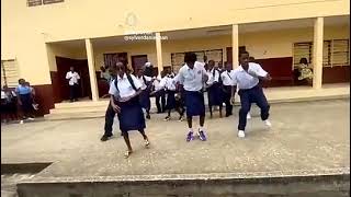 Tiktok gabonais #Chaud la capitale #lycee don Bosco 