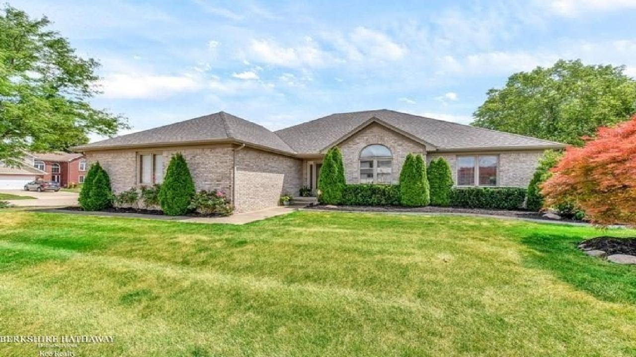 46428 Turnbuckle Ln, MI Presented by Rita Vermeersch. YouTube