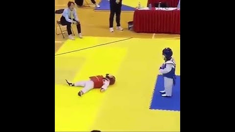 Нокаут с 1го удара.