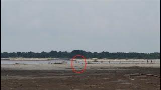 Fenomena alam river tidal waves Ombak Bono hari ini 10 Oktober 2025