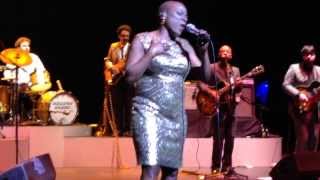 Sharon Jones Beacon 2/6/14 Welcome back SJ and the DK