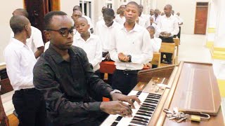 MWOMBENI BWANA WA MAVUNO KWAYA YA WASEMINARI WA VISIGA SEMINARY KIBAHA JIMBO KUU DSM