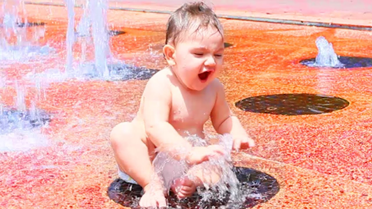 You’ll Smile Watching This Baby Play in Water