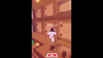 Day 4 of Adopt Me Advent Calendar!! 📆 #christmas #adoptme Can