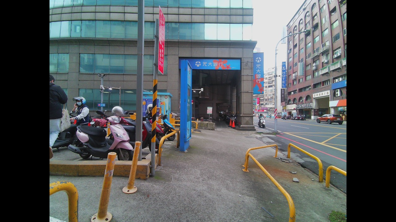 REC 0006 A...中華民國115年.2026.2.25.星期三...同事鍋IN聚餐聊天趣.天天百貨.水返腳美眉.桃園燈會小旅行.桃園市城市觀光導覽協會.火車站懷舊鐵道遺跡.新光三越(桃園客運)