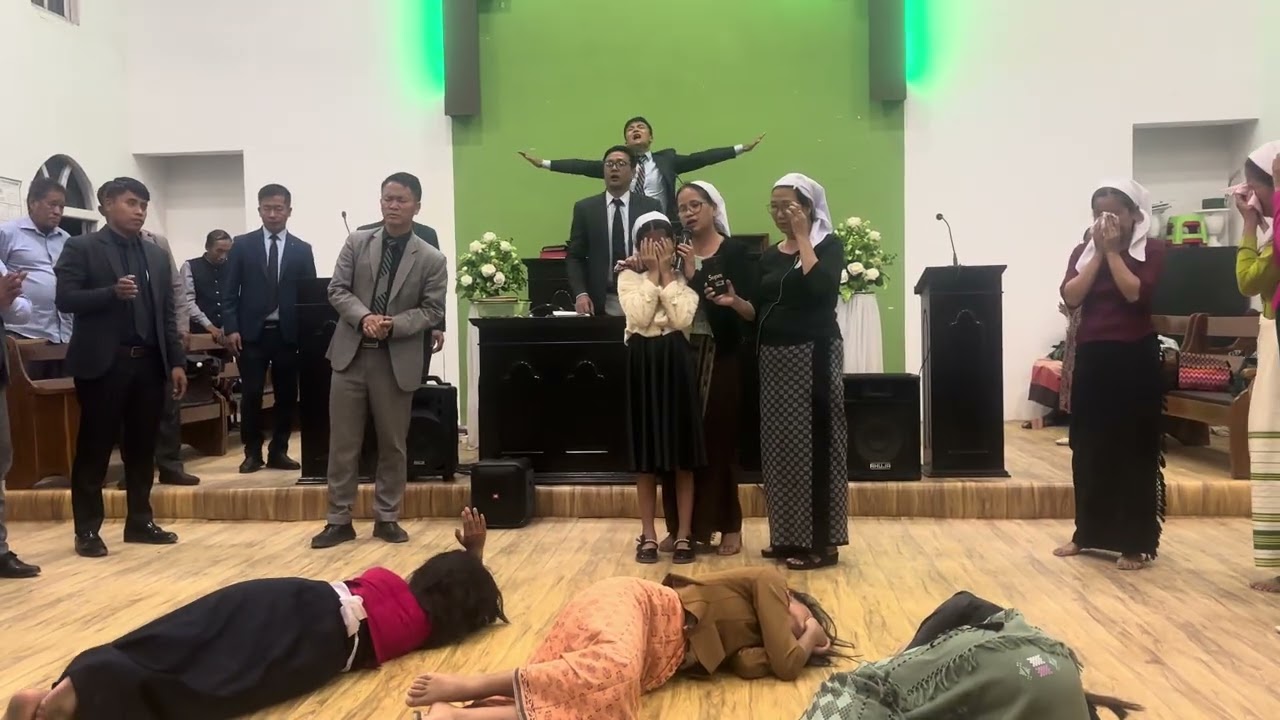 Emma i zai laiin hlapui a tla