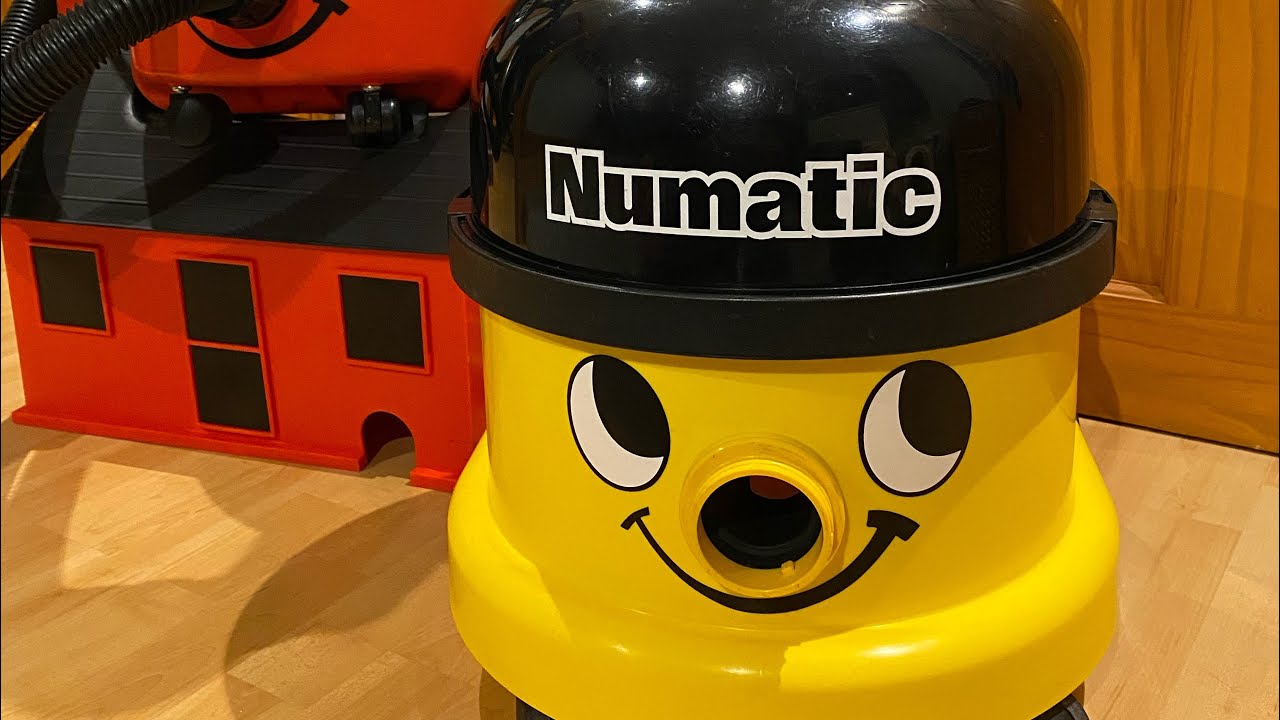 Numatic NRV200 Yellow 2002 Vacuum cleaner Henry hoover - YouTube