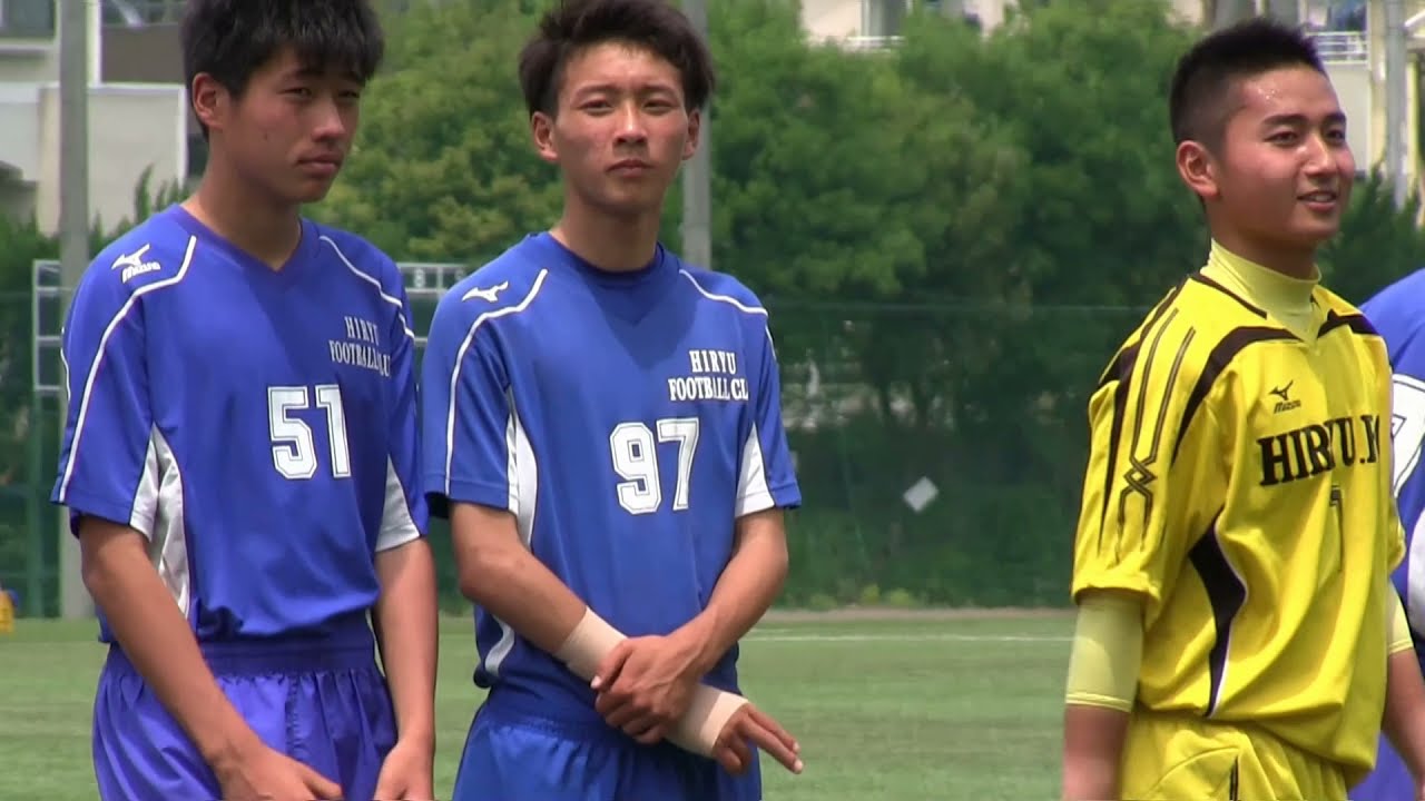 ふり向くな君は美しい　高校サッカー Amazon.co.jp: ふり向くな君は美しい: ミュージック