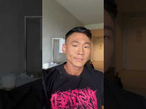 <strong>비시즌</strong> 얼굴 개큰이유