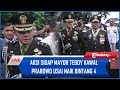 🔴Aksi Sigap Mayor Teddy Beri Pundak ke Prabowo usai Jadi Jenderal Kehormatan dari Presiden Jokow!