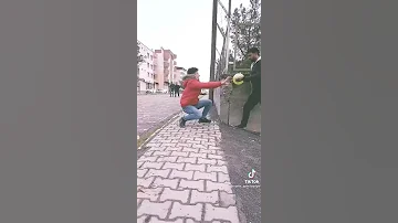 فيديو فيديو مضحك عمو ارجوك لا تقتلني 