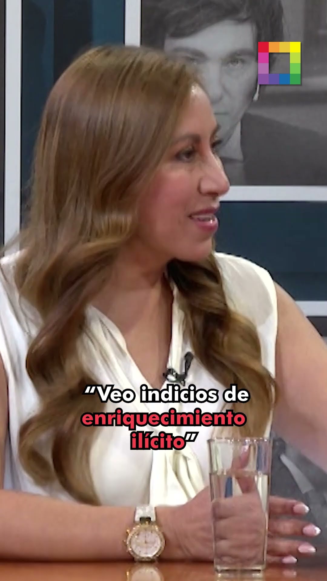Katherine Ampuero sobre pulsera de Marita Barreto #MilagrosLeivaEntrevista #MaritaBarreto #willaxtv