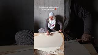 Yufka Ekmek Yapan Meryem Anayı Izlerken Şu Ağıtı Dinleyin