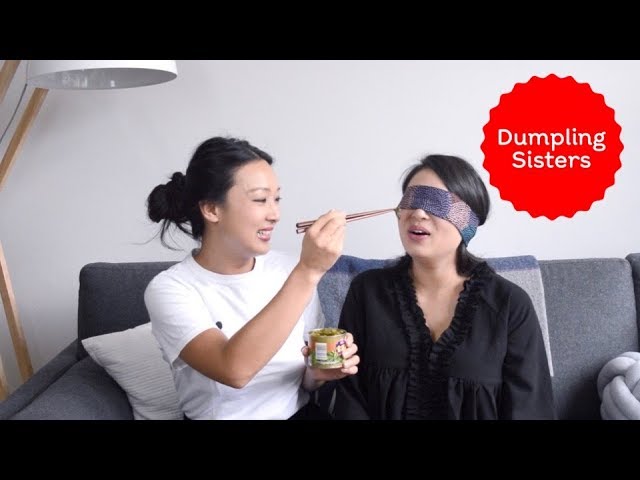 Julie does a blind taste test of pickled cabbage! | DUMPLING SISTERS | Dumpling Sisters