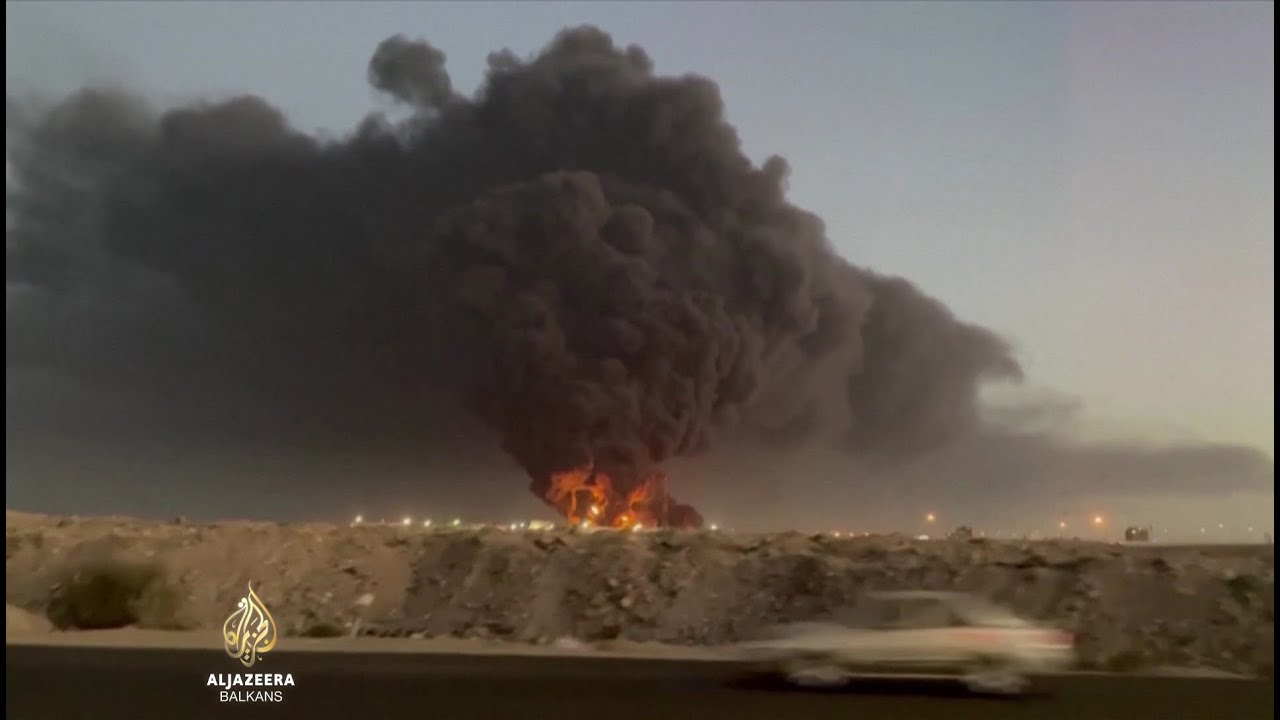 الحوثيون في اليمن يستهدفون منشآت نفطية في السعودية