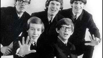 Time of the Season - The Zombies (Lyrics on the screen)