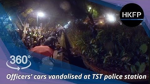 360° 4K Hong Kong protest: Activists vandalise police officers