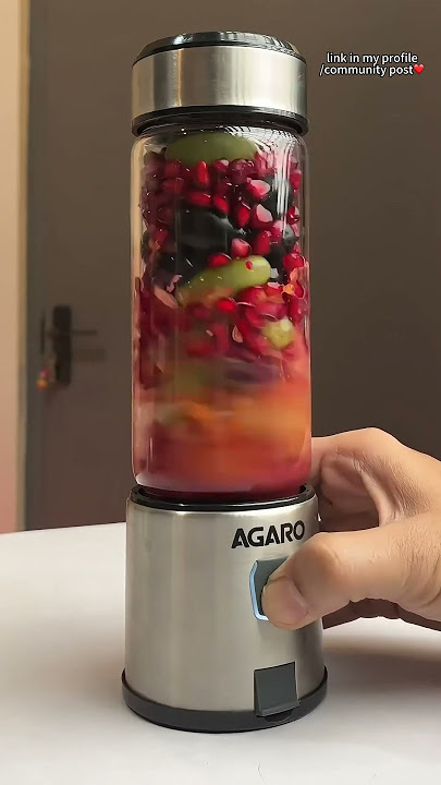 Check the portable blender!Perfect for shakes and smoothies.Compact 600ML design for on-the-go use.