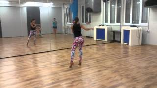 Bachata Solo - Klaudia Oleksak Bachata Solo - Klaudia Oleksak