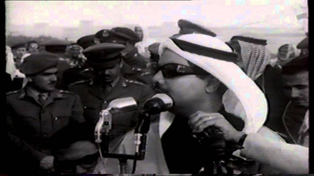 حفل افتتاح كلية البترول والمعادن تحت رعاية جلالة الملك فيصل بن عبد العزيز1