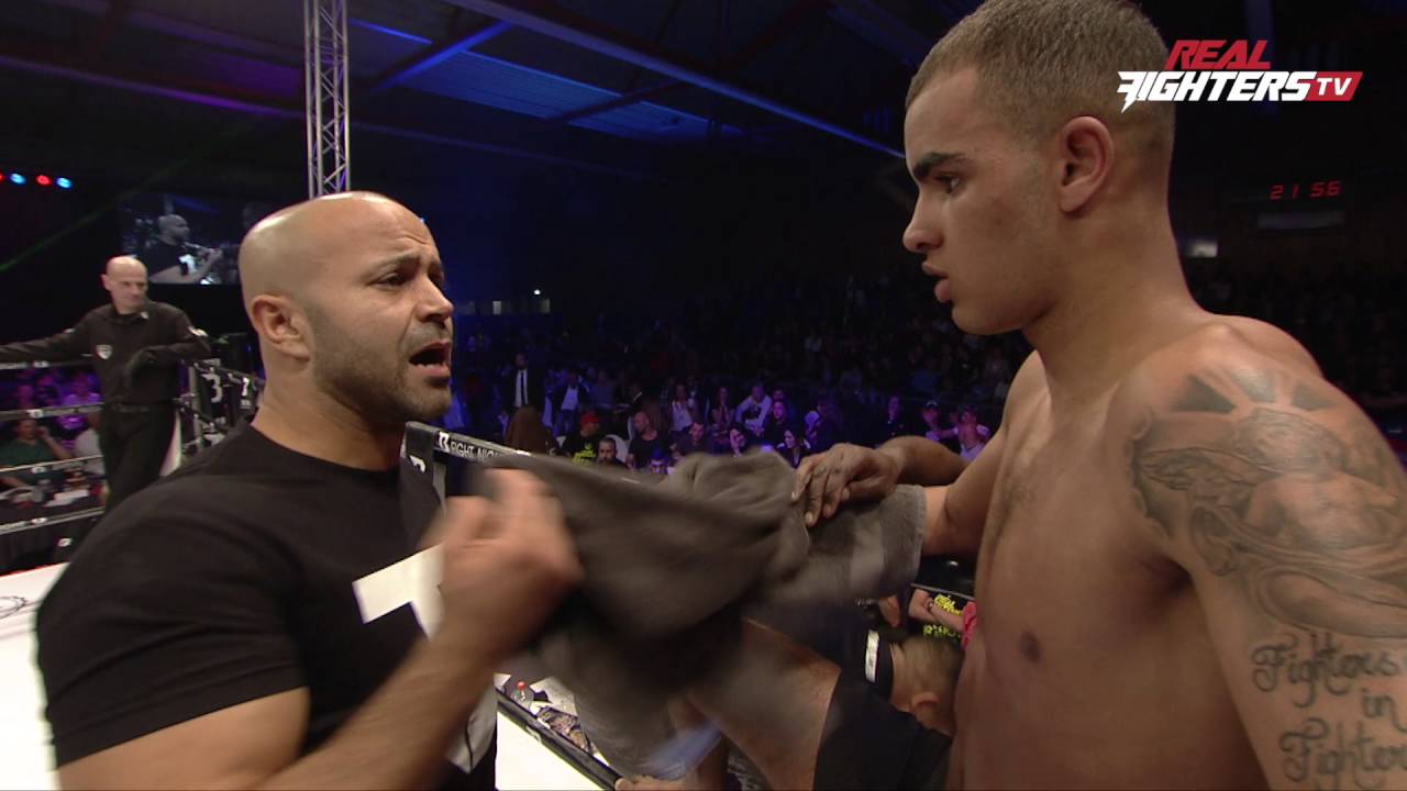 Melvin Wassing vs Tyjani Beztati Real Fighters AN2R & BOTE 2016