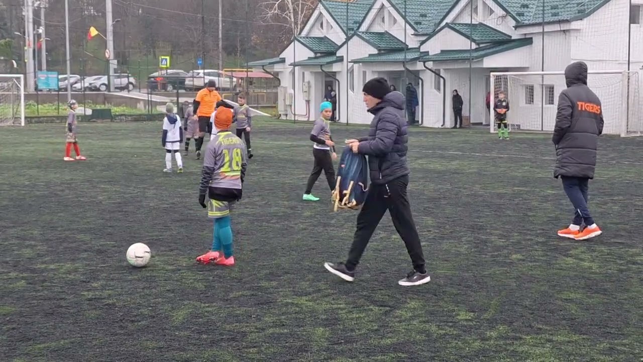 Real Academy - Tigers Vaslui