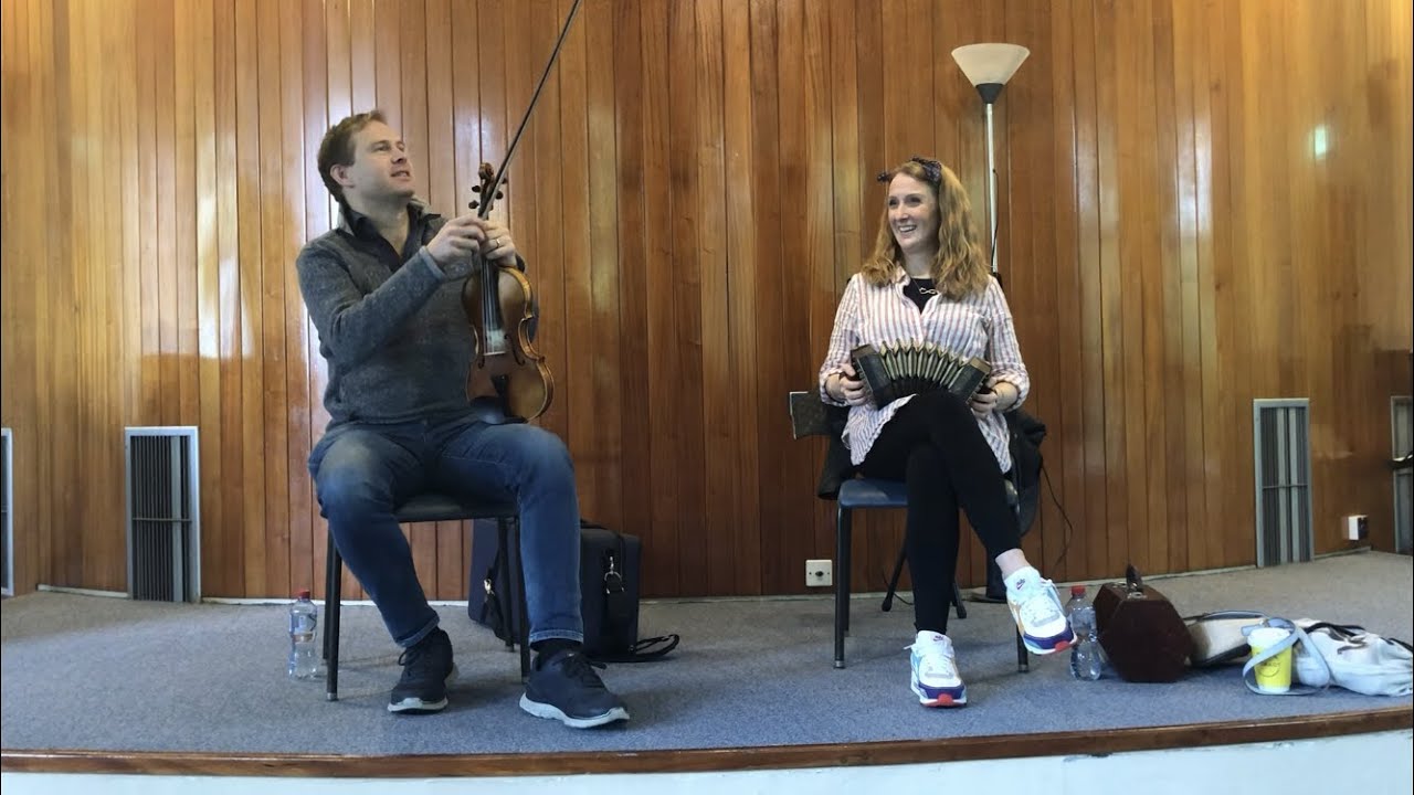 Caitlín & Ciarán at BelfastTrad - The Queen of The West, The Japanese Hornpipe