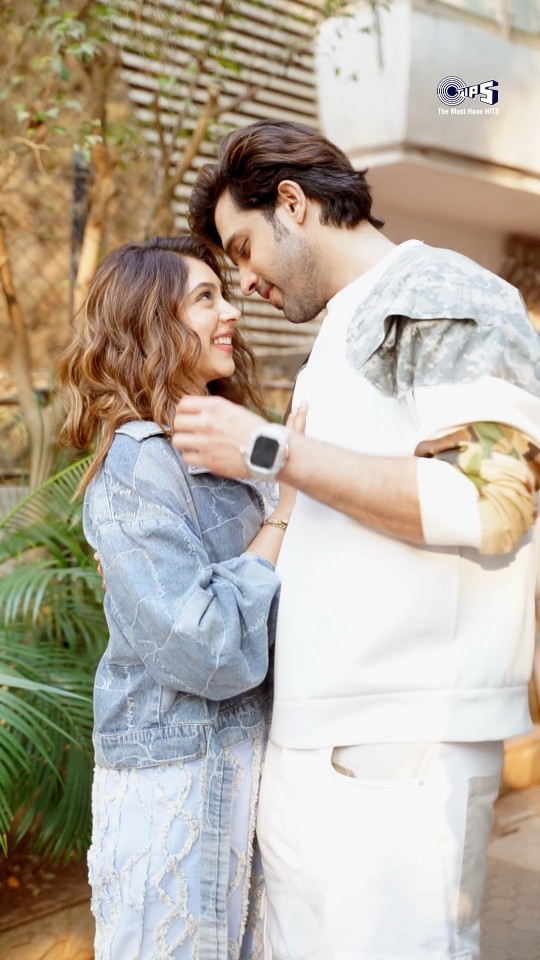 Mahiyaa ruling hearts, one beat at a time! ?✨#mahiyaa #parthsamthaan #nititaylor #love