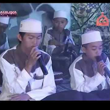 Ahkam kecil ketika jadi vocalis #syubbanulmuslimin #syubbanlovers #sholawat #shorts