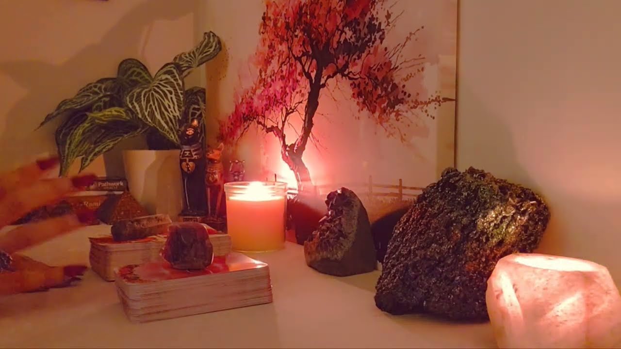 أيه أكتر الأشياء اللى بيحبها فيك وبتخليه يلف ويرجع لك/ سر أنجذابه لك وما هى تحفظاته عليك؟#اكسبلور