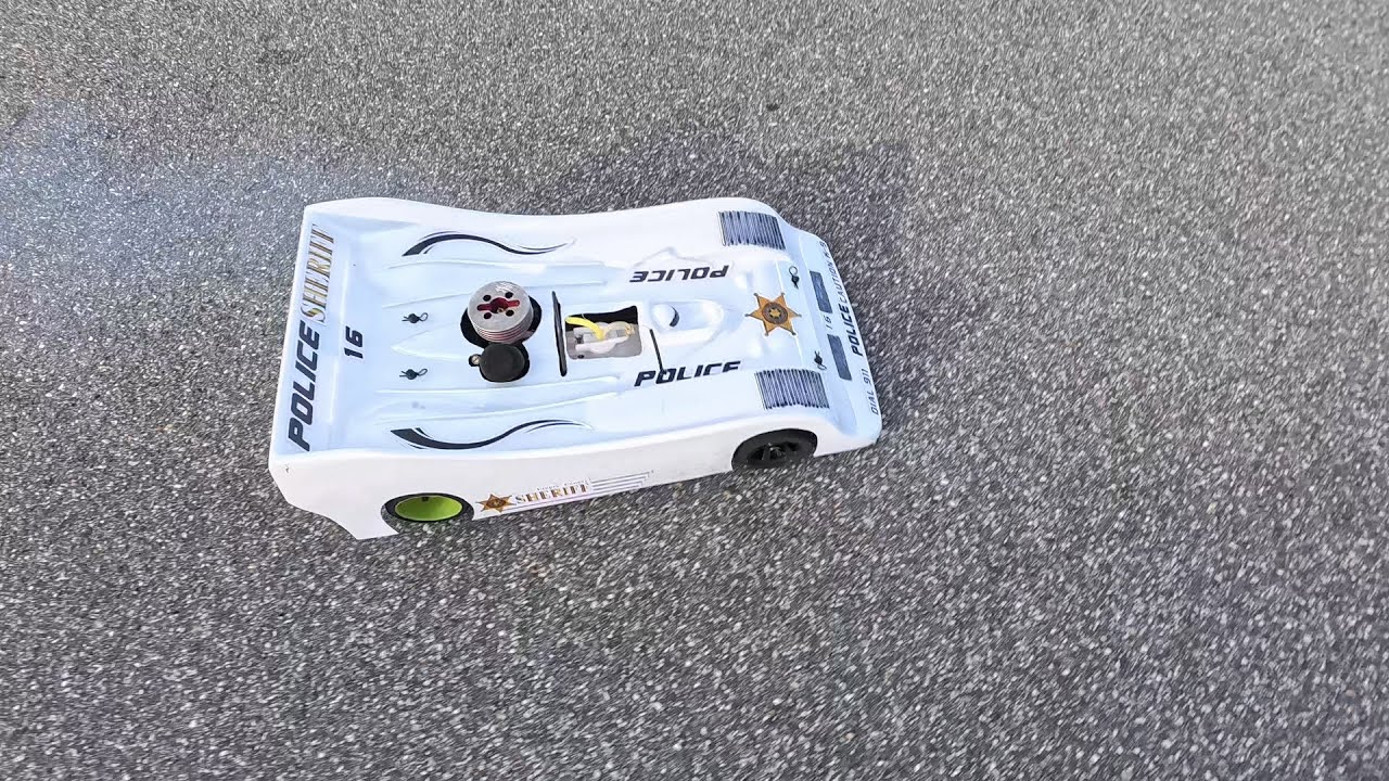 Serpent Excel с бутылкой Boost С Днем благодарения!