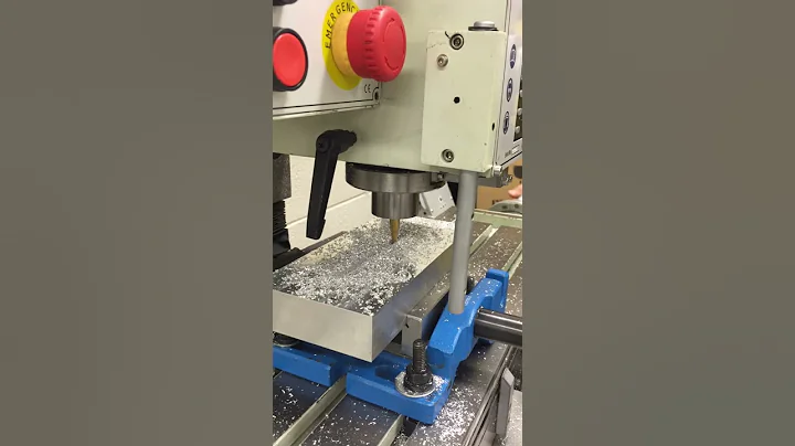 Slotting 3003 Aluminum on Manual Mill