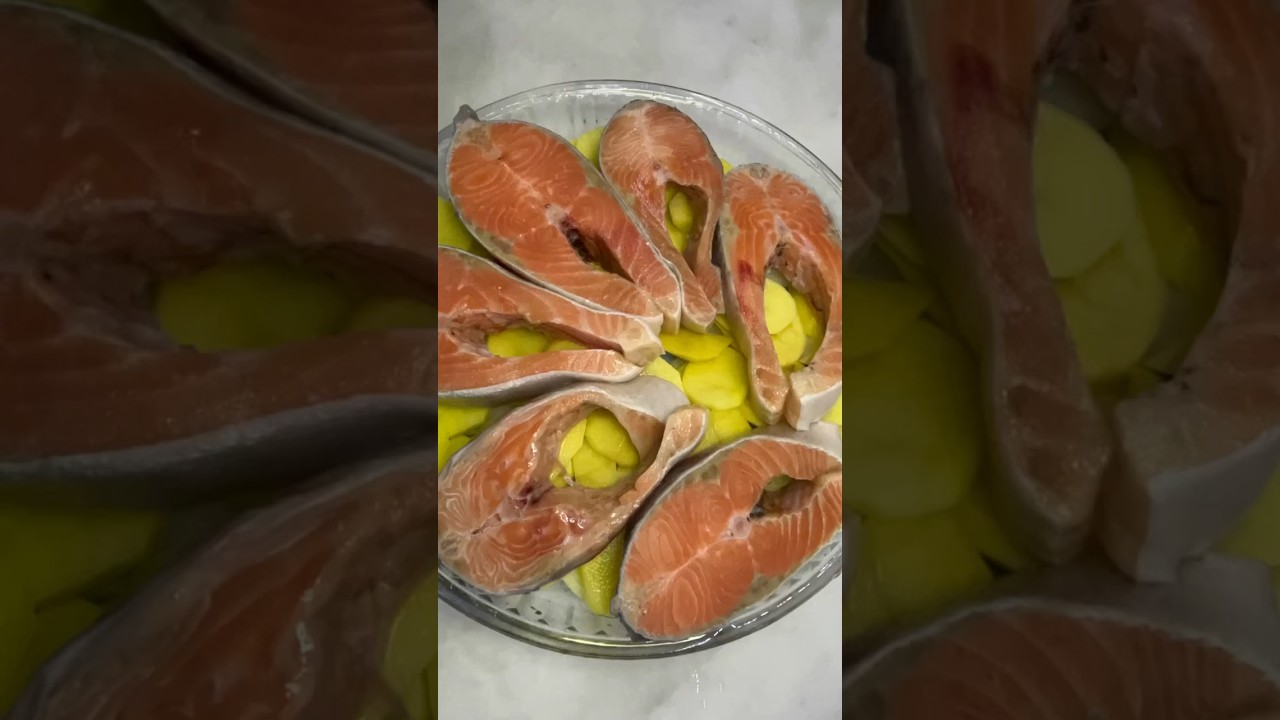 Fırında somon balığı nasıl yapılır ? Fırında somon tarifi #cooking #food #shortvideo #kitchen #fish Fırında somon balığı nasıl yapılır ? Fırında somon tarifi #cooking #food #shortvideo #kitchen #fish