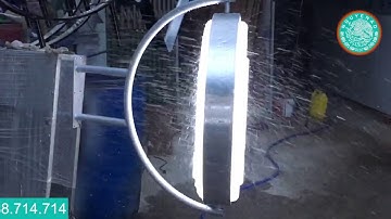 Tưới nước bảng hiệu hộp đèn xoay 360 - NguyenAD.Com